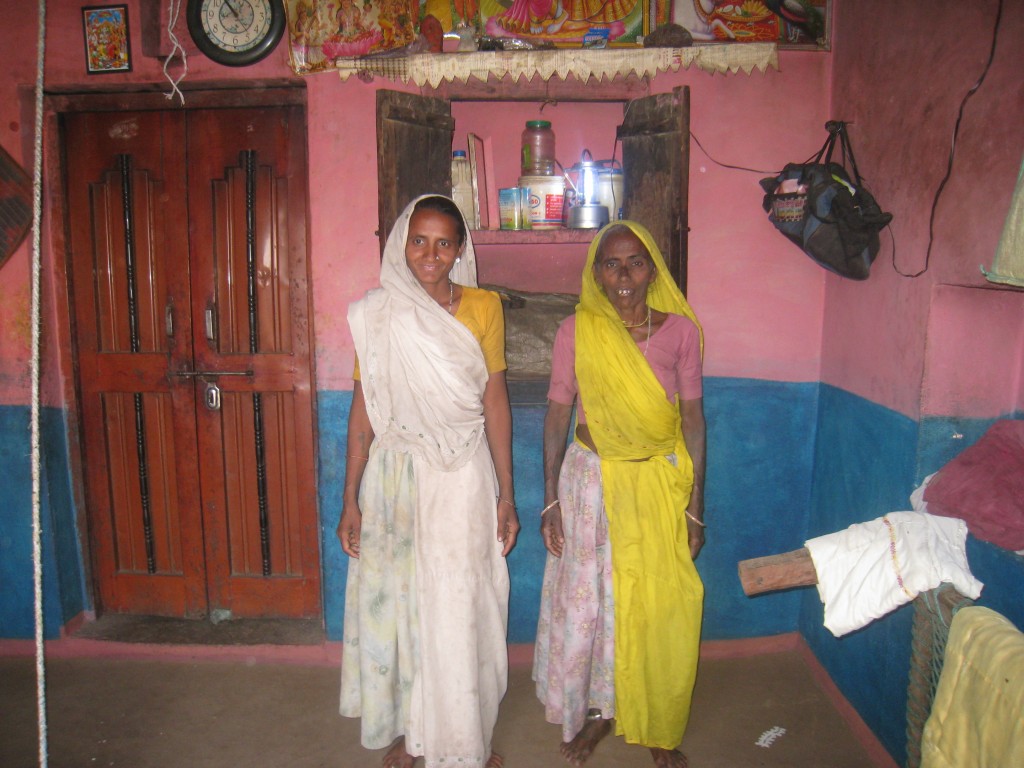 Jatan and Kala with their new Solar Lantern